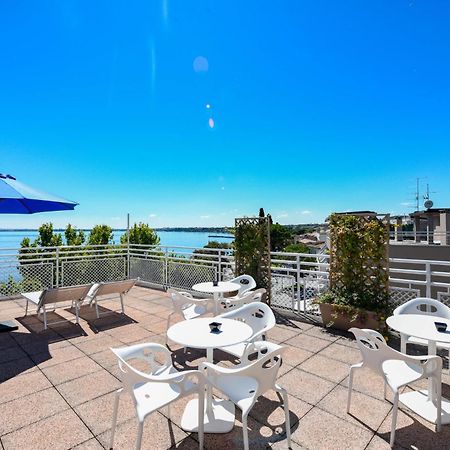Hotel Aurora Desenzano del Garda Luaran gambar