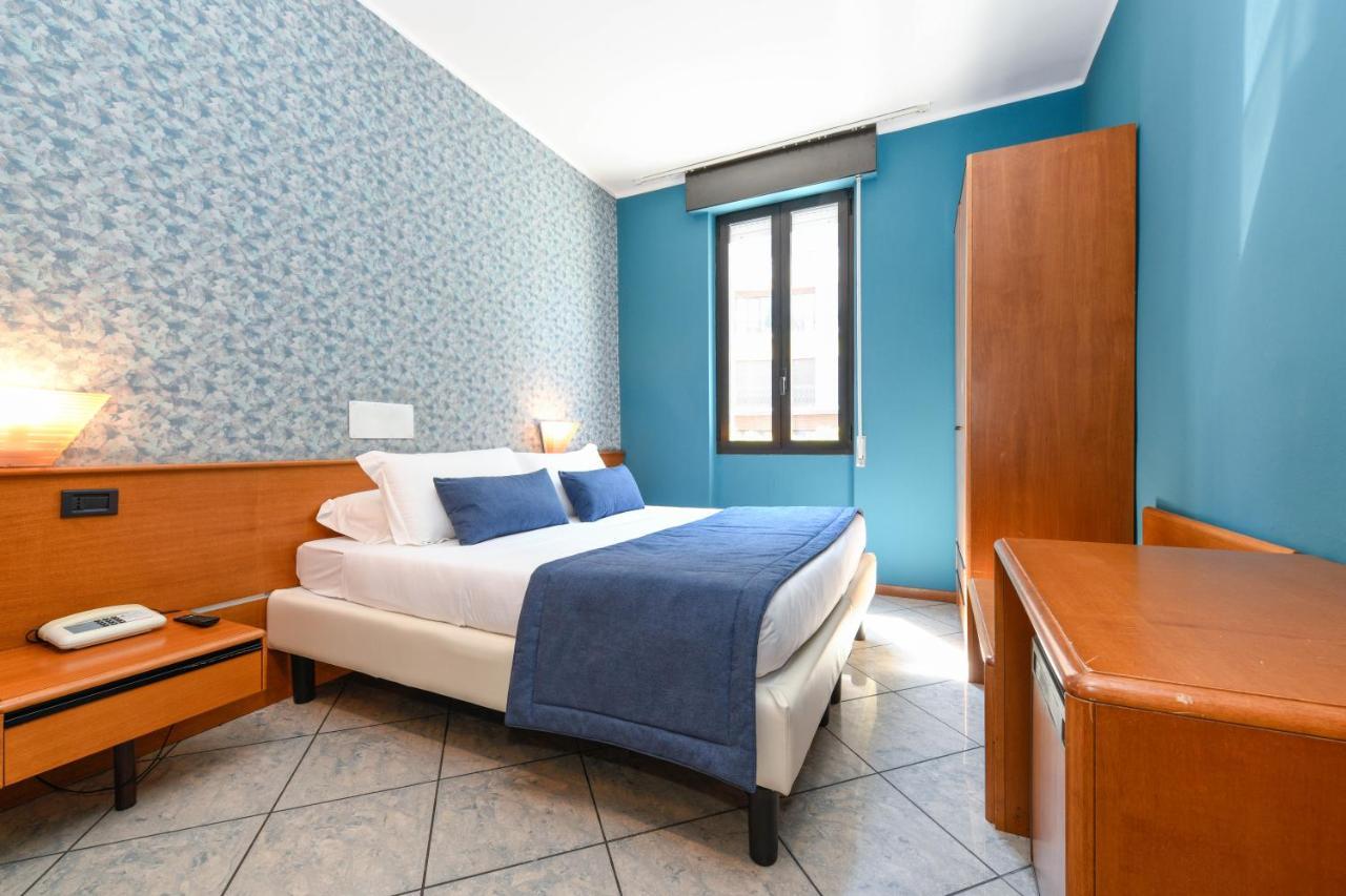 Hotel Aurora Desenzano del Garda Luaran gambar